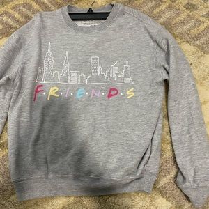 •FRIENDS SWEATSHIRT